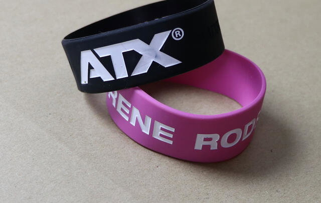 Extra breites Silikonarmband (25mm) image